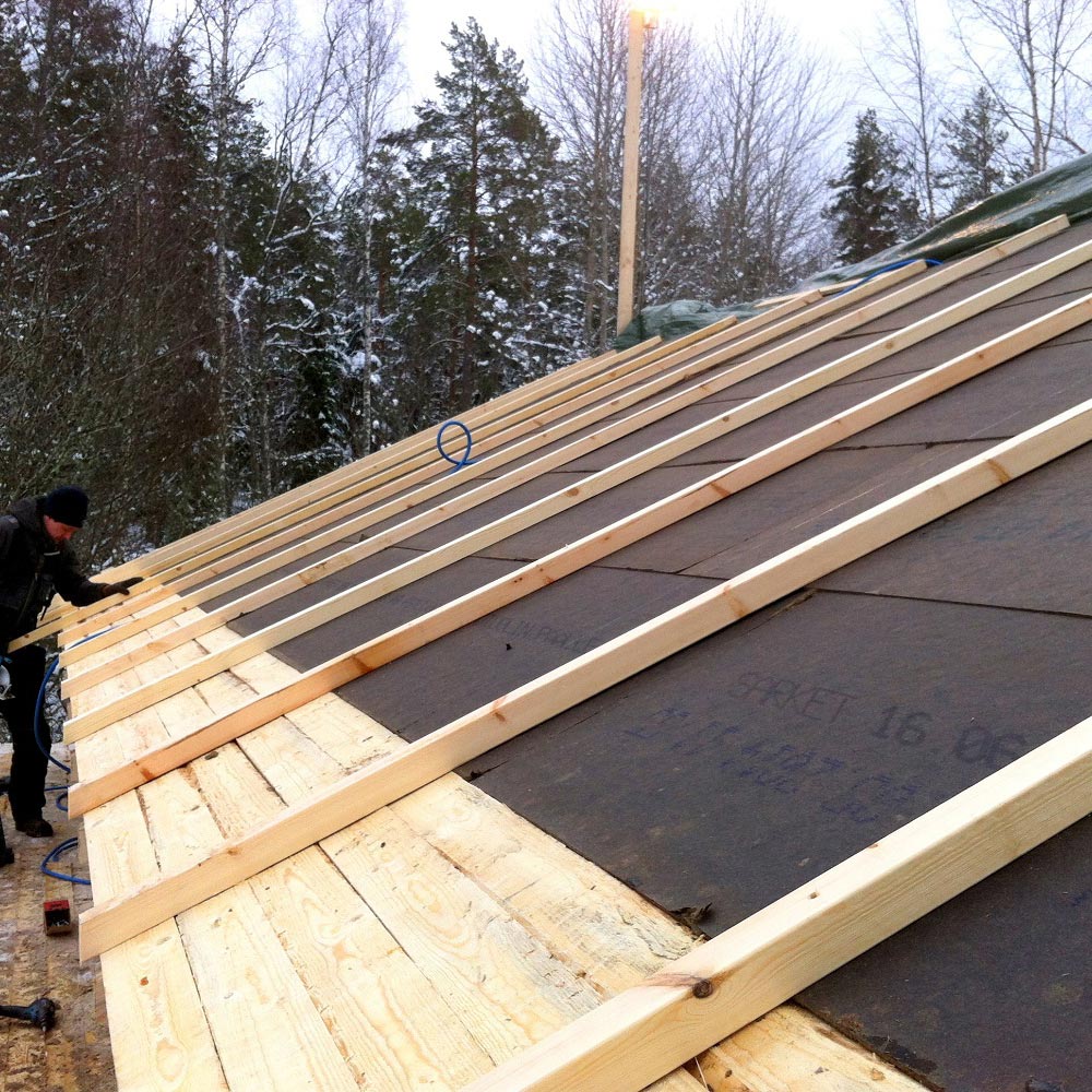 Pannelli isolanti in fibra di legno bitumata BitumFiber posa tetto