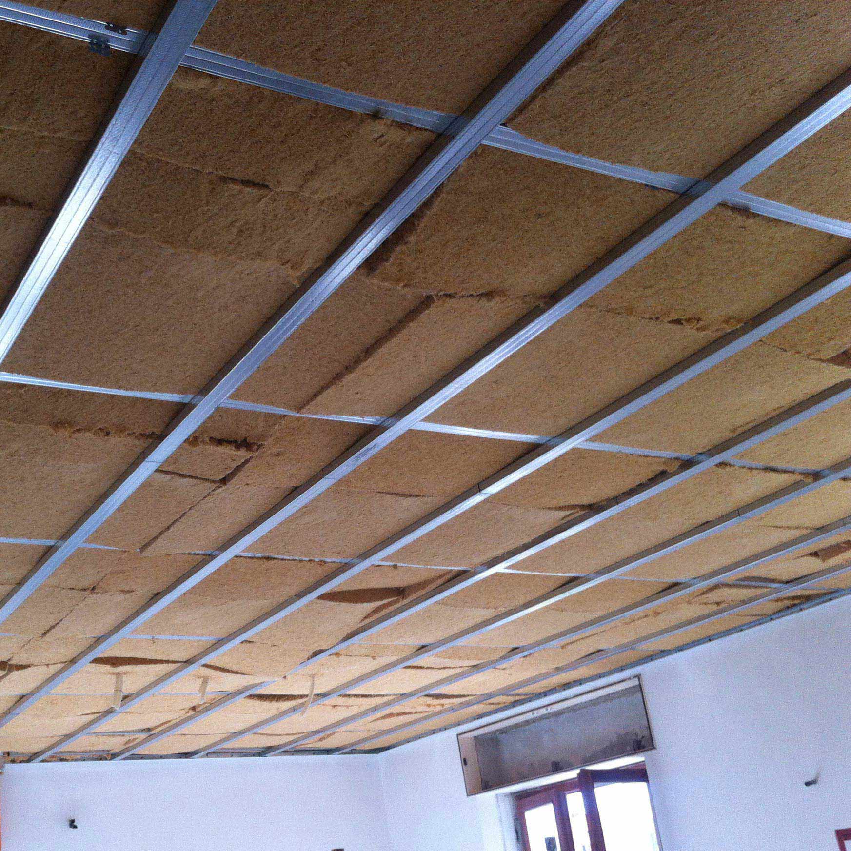 Pannelli isolanti in fibra di legno flessibile FiberTherm Flex per isolamento soffitto